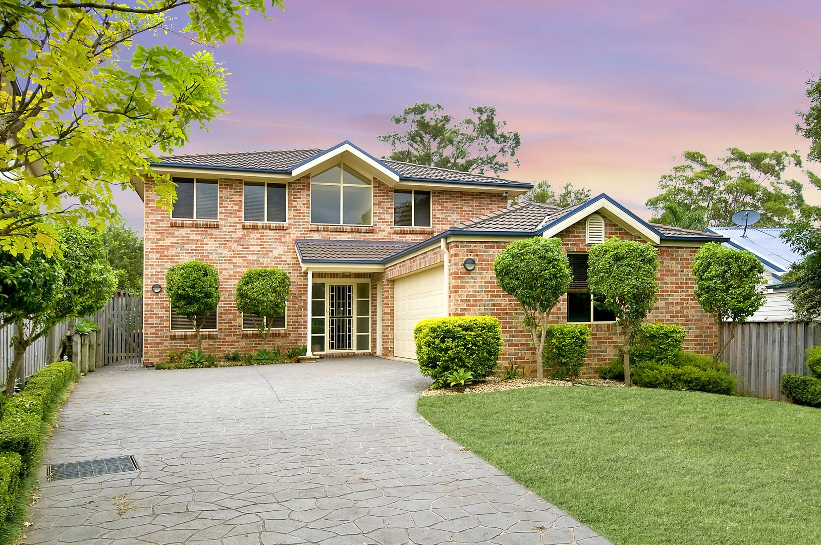 2019446242_1_1_240824_055327-w3800-h2523