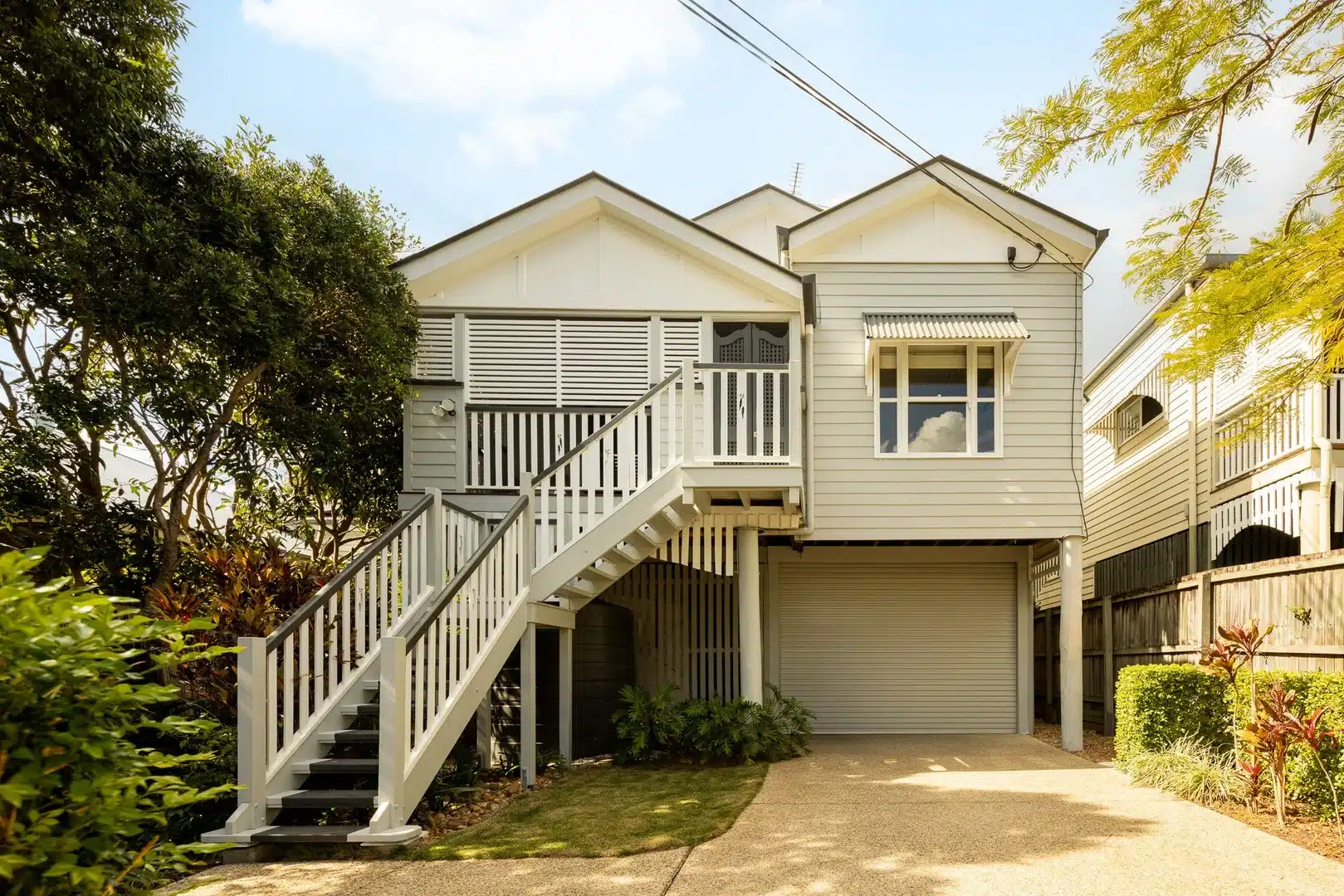 2020198292_1_1_250814_055655-w2000-h1334