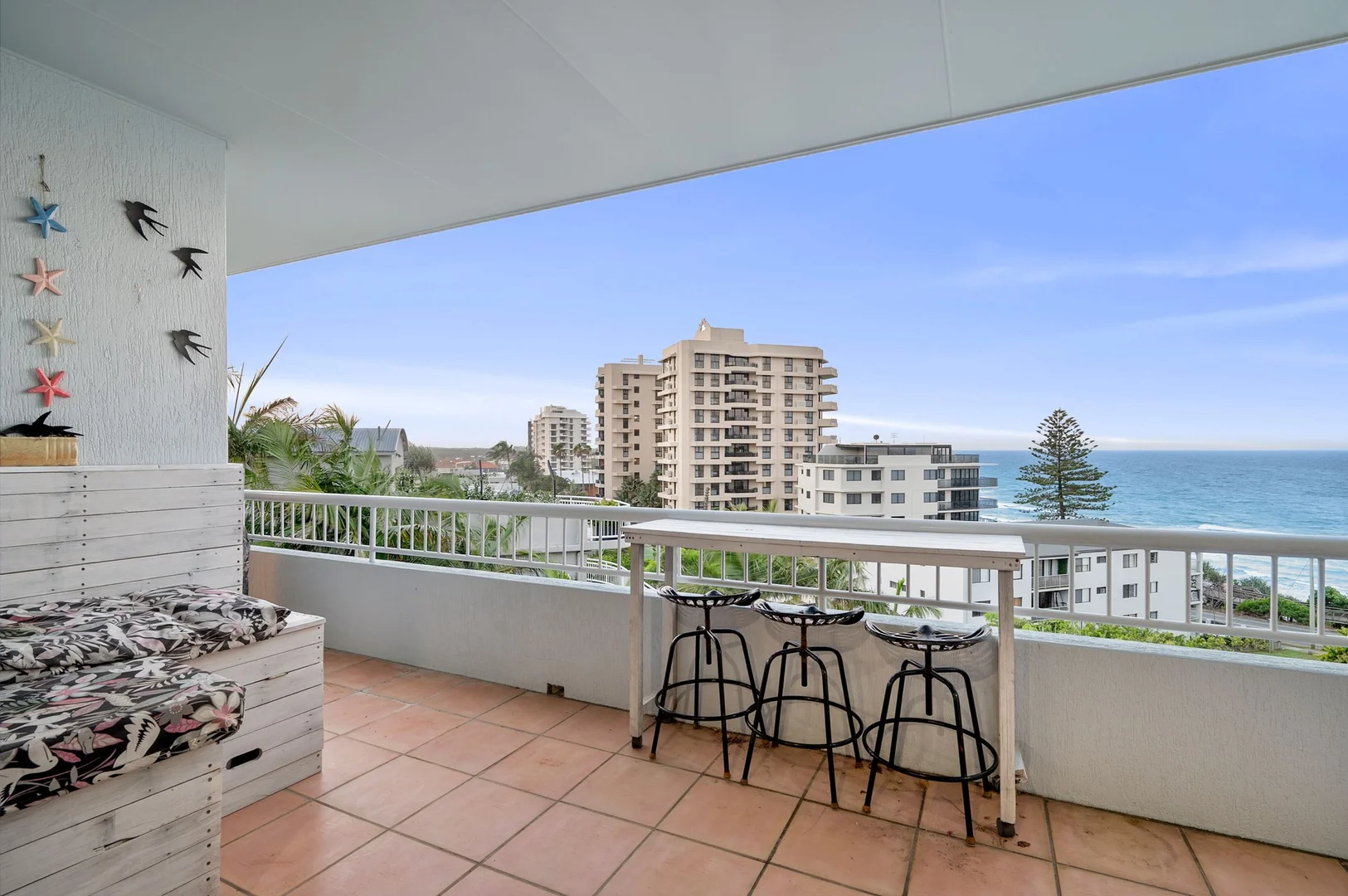 2020340403_3_1_251013_104959-w2107-h1400